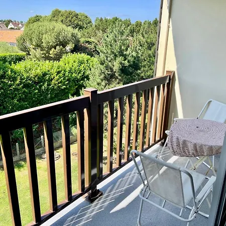 Capucine, Duplex A 5 Min