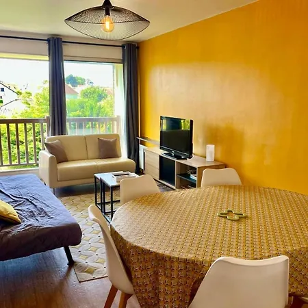 Capucine, Duplex A 5 Min *