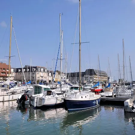Capucine, Duplex A 5 Min Courseulles-sur-Mer
