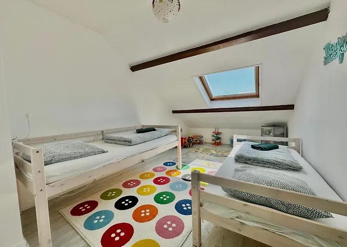 Capucine, Duplex A 5 Min Apartment *